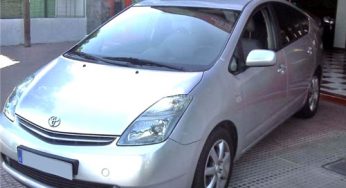 Hazte con un Toyota Prius por 10.990 euros en AutoPronto