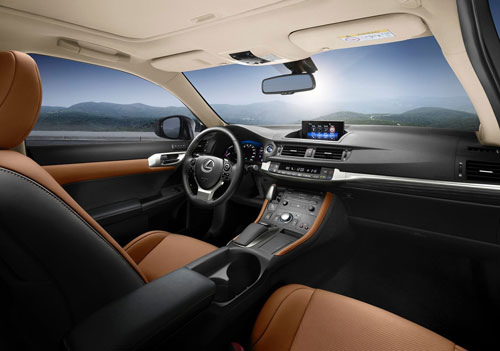 Lexus CT 200h (interior)