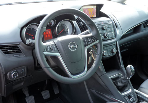 Opel Zafira (interior)
