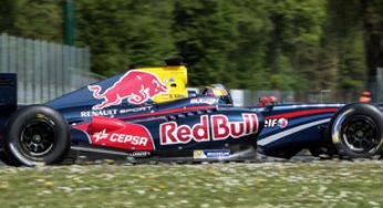 Primer puesto de Carlos Sainz Jr. en las World Series by Renault