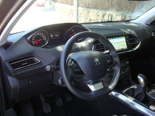 Peugeot 308 (interior)
