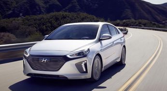 Hyundai obtiene el Premio de Tecnología en los galardones Auto Express 2016