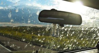 Mantén limpios y en buen estado los cristales de tu coche en los viajes de verano