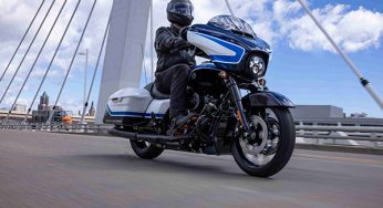 Solo 500 ejemplares de la Harley-Davidson Street Glide Special con pintura Arctic Blast realizado a mano. Por 39.400 euros