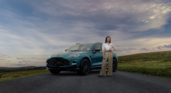 Felicity Jones lidera la nueva campaña de Aston Martin celebrando el poder del DBX707