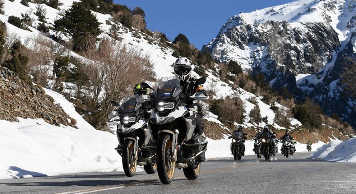 Neumáticos de moto en invierno: el reto del agarre