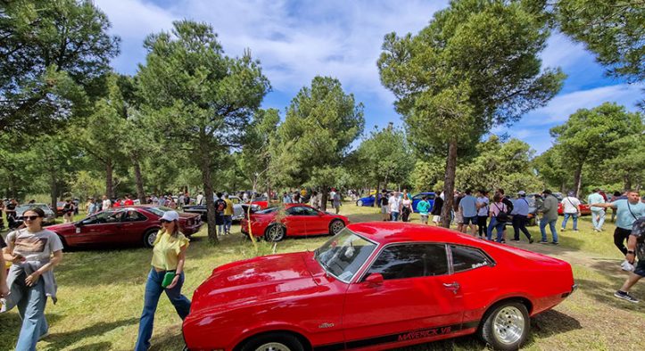 Miles de personas visitaron Autopía para ver coches espectaculares