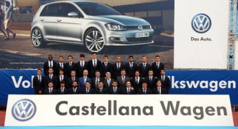 Entrega de Volkswagen Golf a la plantilla del Atlético de Madrid