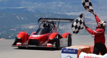 Doblete de Mitsubishi en Pikes Peak