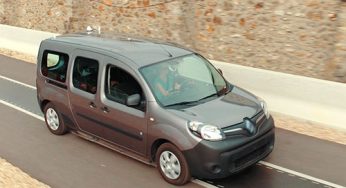 Renault ensaya con un sistema de recarga de vehículos eléctricos en movimiento