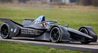 El nuevo BMW iFE.18, primer vehículo de competición totalmente eléctrico de la marca alemana