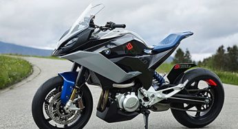 BMW Motorrad Concept 9cento, una motocicleta inteligente para la carretera