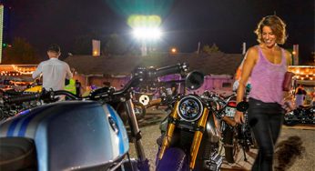 Motos, coches, espectáculo y mucho público en ‘Oldies but Goldies’