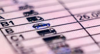 La DGT envía a los conductores el aviso de caducidad de su carné al detectar que el 10% de ellos circulan con el permiso caducado