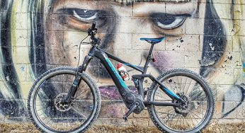 Diez consejos para una buena convivencia entre bicicletas y patinetes eléctricos, vehículos que son utilizados por millones de usuarios en España