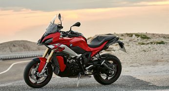 BMW Motorrad presenta la S 1000 XR, más ligera, rápida y versátil
