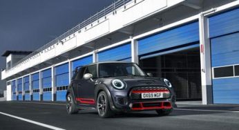 Solo cien compradores en España podrán adquirir el exclusivo Mini John Cooper Works GP de 306 CV, cuyo precio es de 45.900 euros
