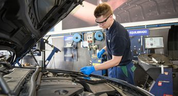 Doce millones de turismos deberán revisarse tras el confinamiento. Euromaster revisa tu coche gratuitamente