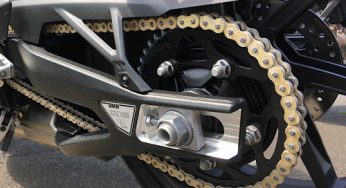 BMW Motorrad presenta la cadena definitiva: no se desgasta, no hay que lubricar ni tensar
