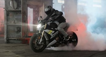 Nueva BMW S 1000 R, respuesta dinámica sin precedentes