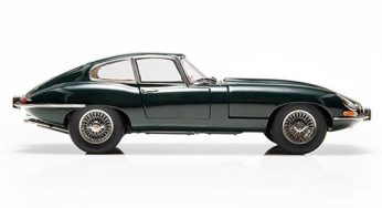 Si no llegas a un Jaguar E-Type, siempre te queda la gama de regalos del emblemático modelo que cumple 60 años