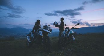 BMW Motorrad España y Blue Banana se unen para recorrer caminos desconocidos