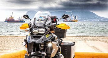 Las tres etapas del puntApunta con tres BMWs diferentes. Etapa 1: Algeciras-Jaén, con la R 1250 GS 40 Years, una moto adictiva para un recorrido exigente. El reto de José Mª Alegre