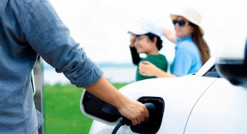 Consejos para planificar tu viaje de vacaciones en coche eléctrico