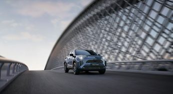 La gama Toyota Yaris Cross 2025 se renueva. Disponible desde 27.300 euros