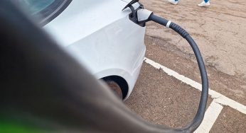 Los coches ecológicos crecen un 21% y rozan ya el 5% del parque móvil asegurado. Marcas líderes en España