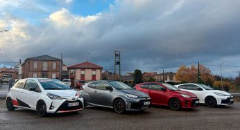 Kobe Motor revive la carretera histórica con una ruta de clásicos por la N-VI hasta A Coruña