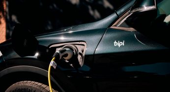 España rebasa los 600.000 coches eléctricos e híbridos enchufables tras un año récord