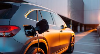 El coche eléctrico acelera en España y cambia la percepción de los conductores