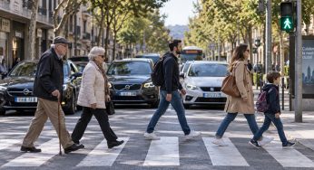 El 65% de los peatones muertos en las ciudades son mayores: una campaña pide cambiar nuestra forma de compartir la calle